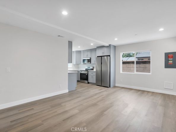 1234 W 89th Street, Los Angeles CA 90044