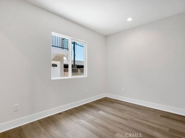 1234 W 89th Street, Los Angeles CA 90044