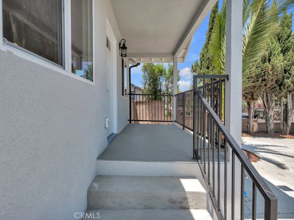 1234 W 89th Street, Los Angeles CA 90044