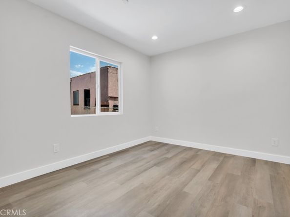 1234 W 89th Street, Los Angeles CA 90044