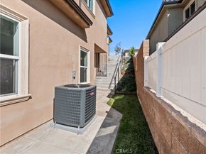 12511 125111/2 Haleh Lane, Sylmar CA 91342