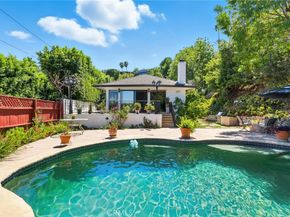 17861 Cathedral Pl, Encino CA 91316