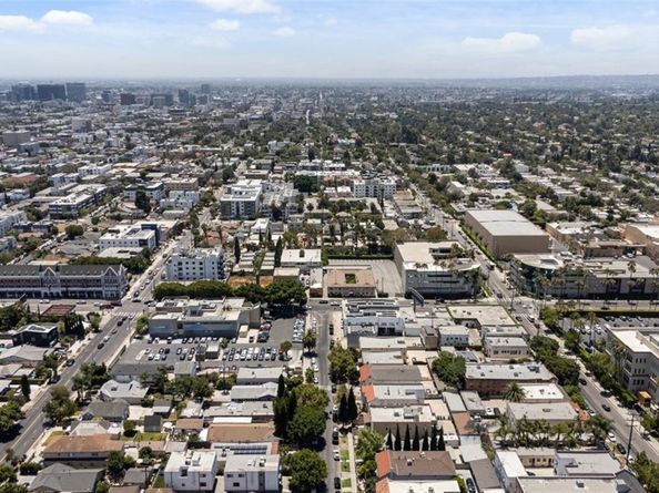 737 N Ridgewood Place, Los Angeles CA 90038