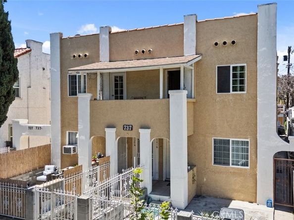 737 N Ridgewood Place, Los Angeles CA 90038