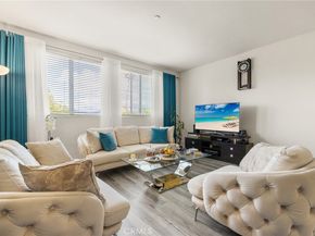 13951 Sherman Way 301, Van Nuys CA 91405