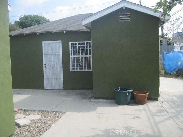 2927 S Genesee Avenue, Los Angeles CA 90016