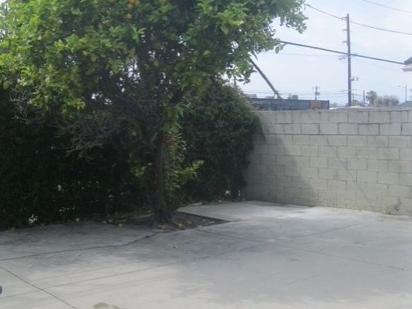 2927 S Genesee Avenue, Los Angeles CA 90016