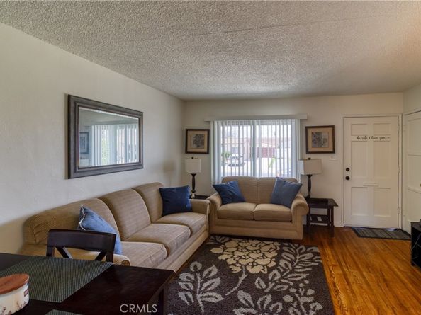 8406 Lennox Avenue, Panorama City CA 91402