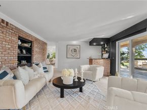 8000 Oceanus Drive, Los Angeles CA 90046