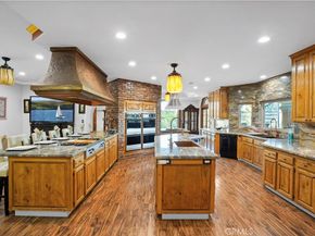 10425 Melvin Avenue, Porter Ranch CA 91326