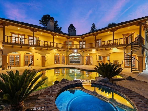 10425 Melvin Avenue, Porter Ranch CA 91326