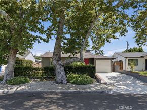 526 N Toluca Park Drive, Burbank CA 91505