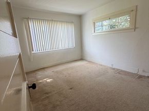 718 E Walnut, Burbank CA 91501