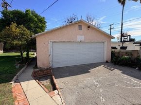 718 E Walnut, Burbank CA 91501