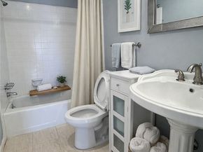 665 W 24th Street 208, San Pedro CA 90731