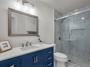 610 #214 The Village, Redondo Beach CA 90277