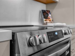 610 #214 The Village, Redondo Beach CA 90277