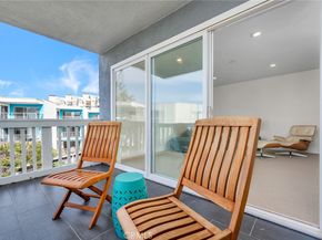 610 #214 The Village, Redondo Beach CA 90277