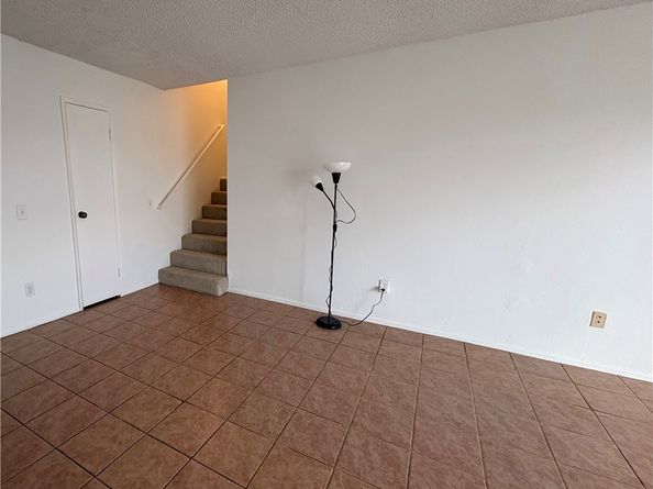 9047 Langdon Avenue 38, North Hills CA 91343