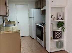9047 Langdon Avenue 38, North Hills CA 91343