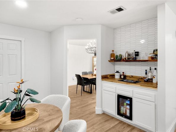 2163 Pinot Circle, Upland CA 91784