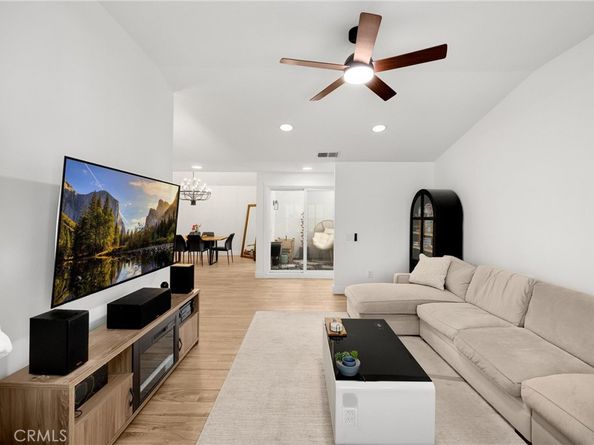 2163 Pinot Circle, Upland CA 91784
