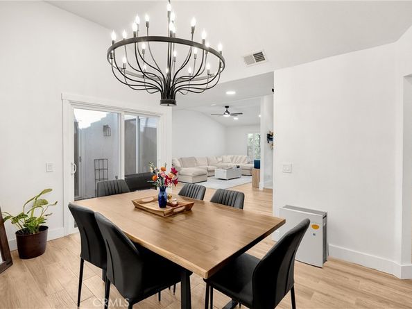 2163 Pinot Circle, Upland CA 91784