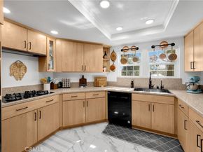 2163 Pinot Circle, Upland CA 91784