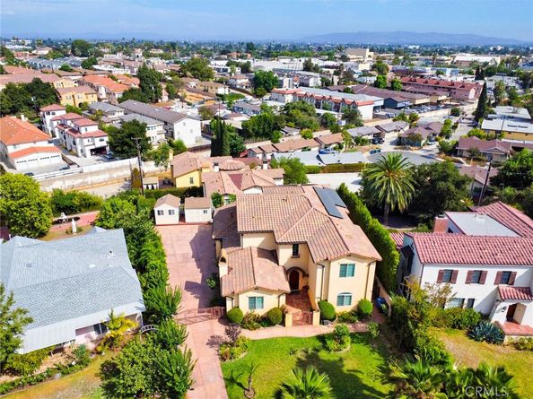 210 S Molino Street, Alhambra CA 91801