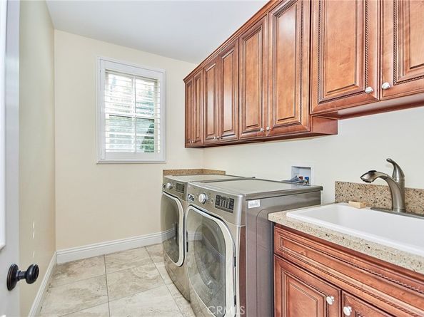210 S Molino Street, Alhambra CA 91801