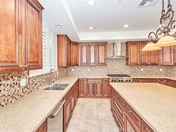 210 S Molino Street, Alhambra CA 91801