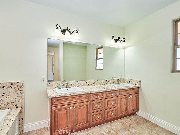 210 S Molino Street, Alhambra CA 91801