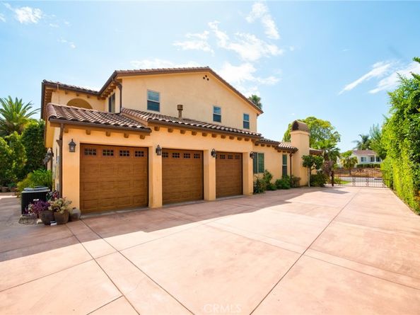 210 S Molino Street, Alhambra CA 91801