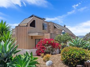 390 Saint Anns Drive, Laguna Beach CA 92651