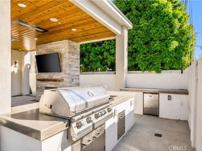 11385 Baskerville Road, Rossmoor CA 90720