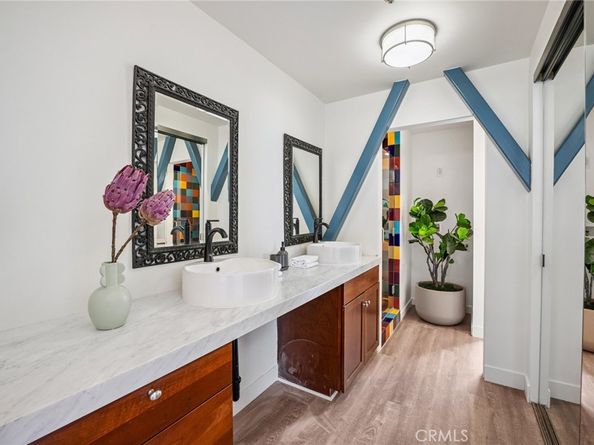 686 Diamond Street, Laguna Beach CA 92651