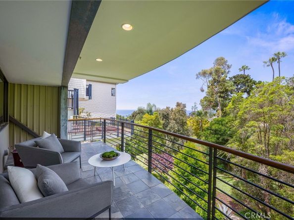 686 Diamond Street, Laguna Beach CA 92651