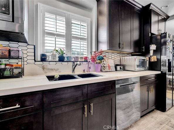 6104 6104 S La Cienega, Ladera Heights CA 90056