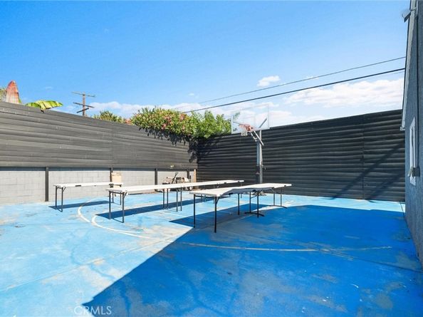 6104 6104 S La Cienega, Ladera Heights CA 90056