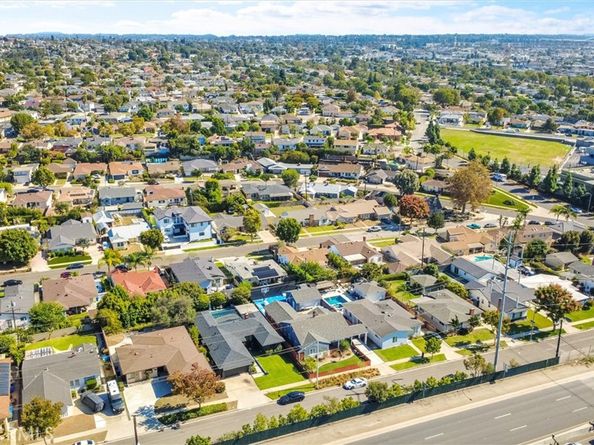 6104 6104 S La Cienega, Ladera Heights CA 90056