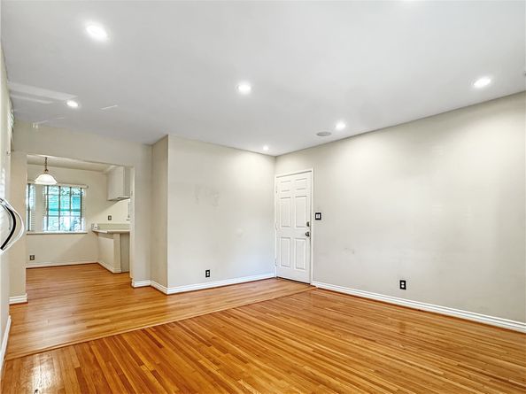 3610 KALSMAN Drive 2, Los Angeles CA 90016
