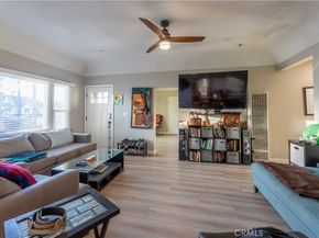 4524 7th Avenue, Los Angeles CA 90043