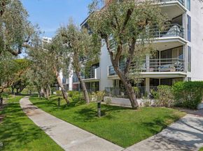 2920 Neilson Way 304, Santa Monica CA 90405