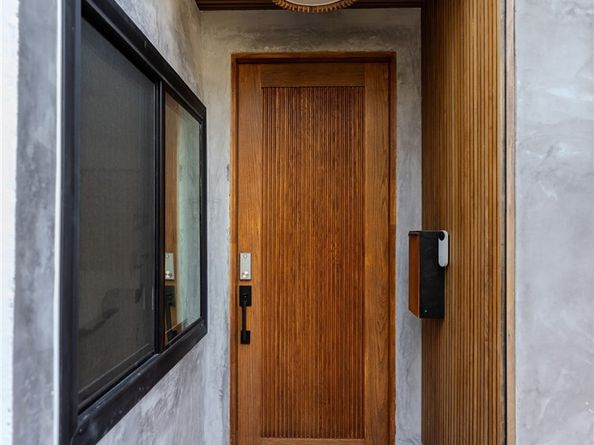 3750 Roberta Street, Los Angeles CA 90031