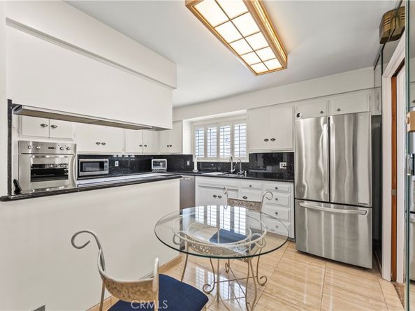 3601 E Ocean Boulevard 2C, Long Beach CA 90803