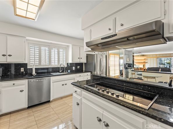 3601 E Ocean Boulevard 2C, Long Beach CA 90803