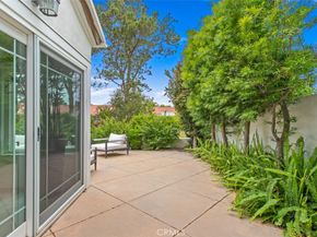 15 Alejo 61, Irvine CA 92612