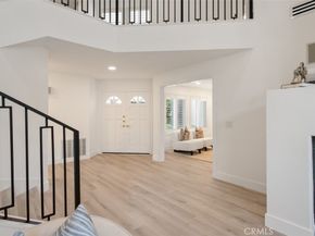 15 Alejo 61, Irvine CA 92612