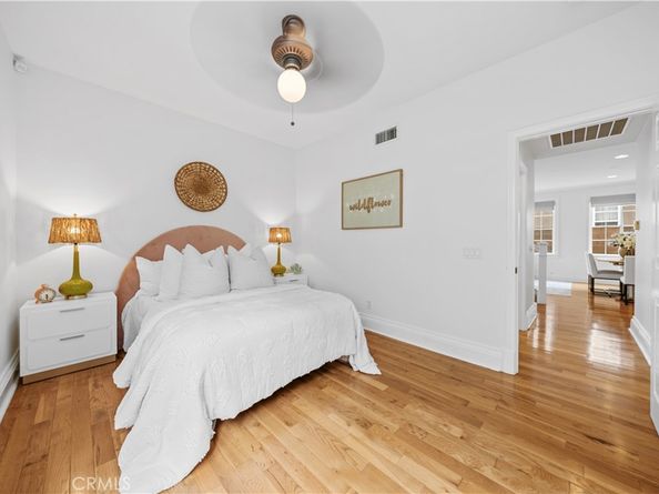 26 Middleton, Irvine CA 92620