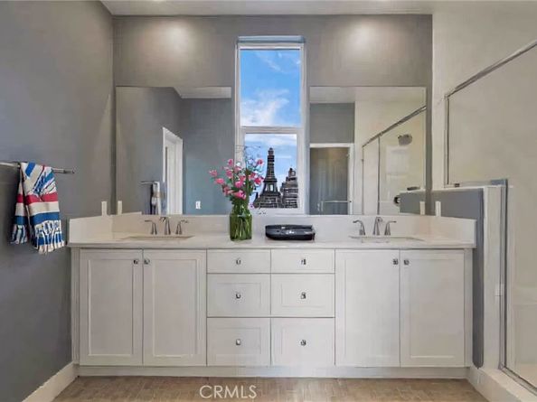 466 Lobata, Irvine CA 92618